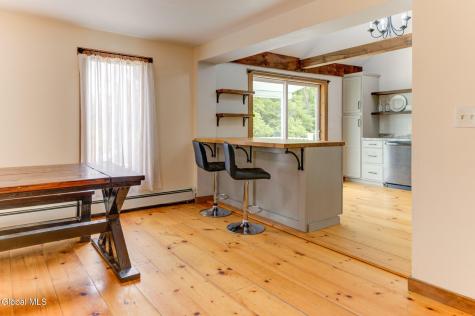 2061 Burtonville Road Esperance NY 12066