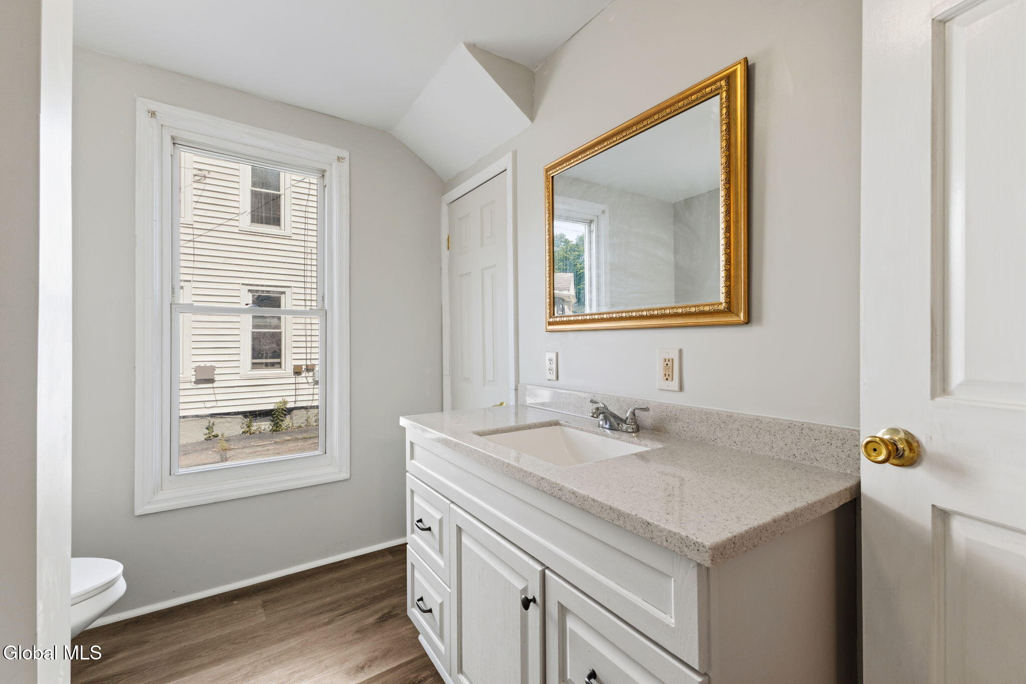 19 Matthew Street Johnstown NY 12095