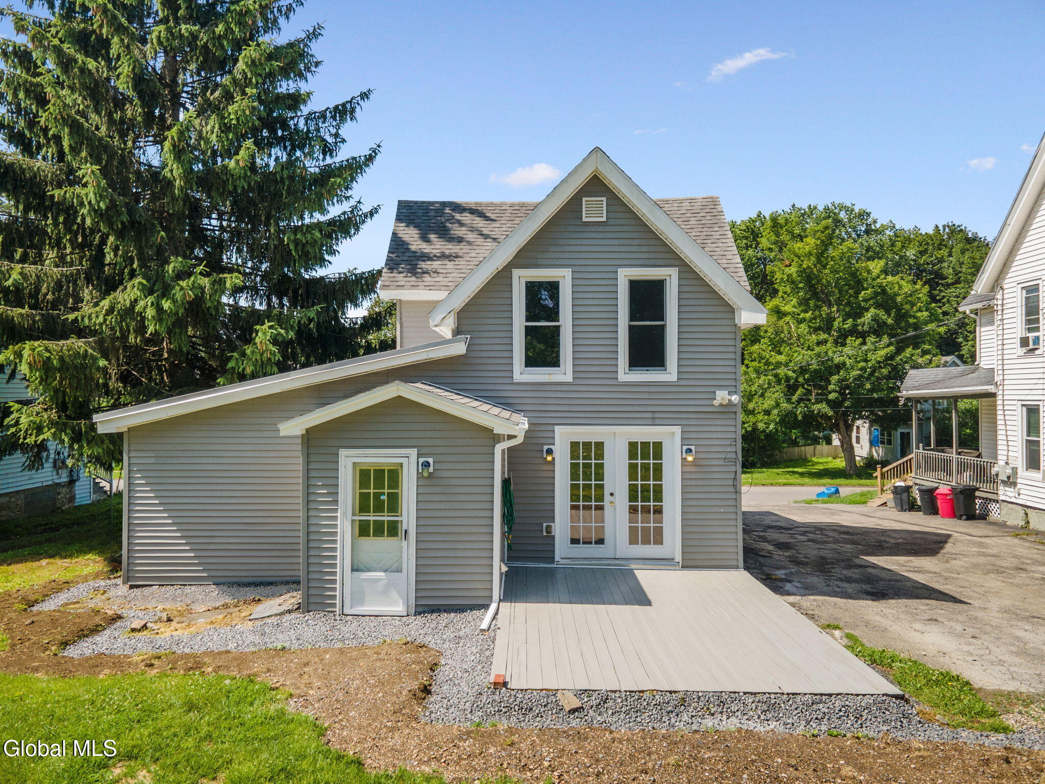19 Matthew Street Johnstown NY 12095