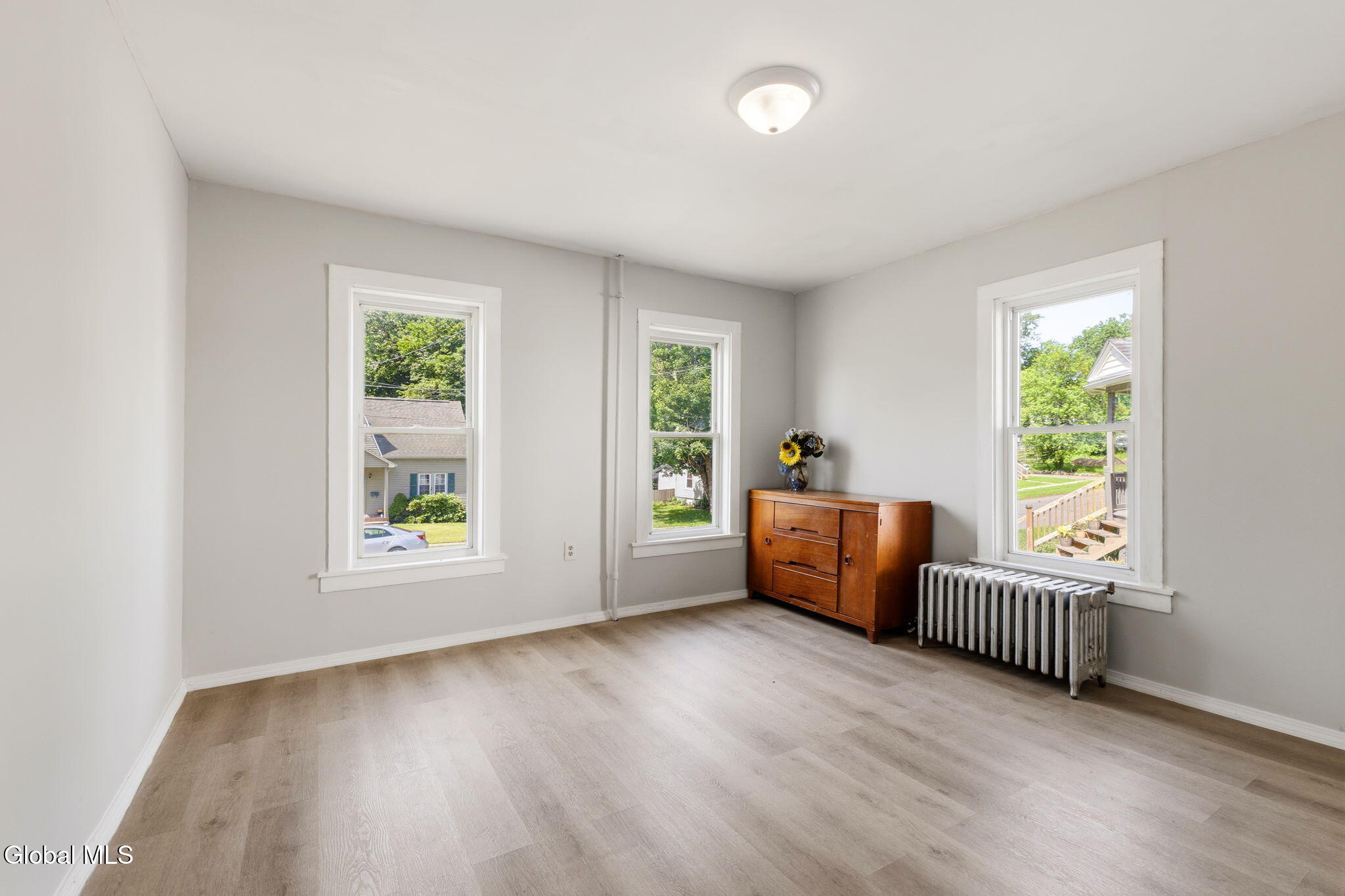 19 Matthew Street Johnstown NY 12095