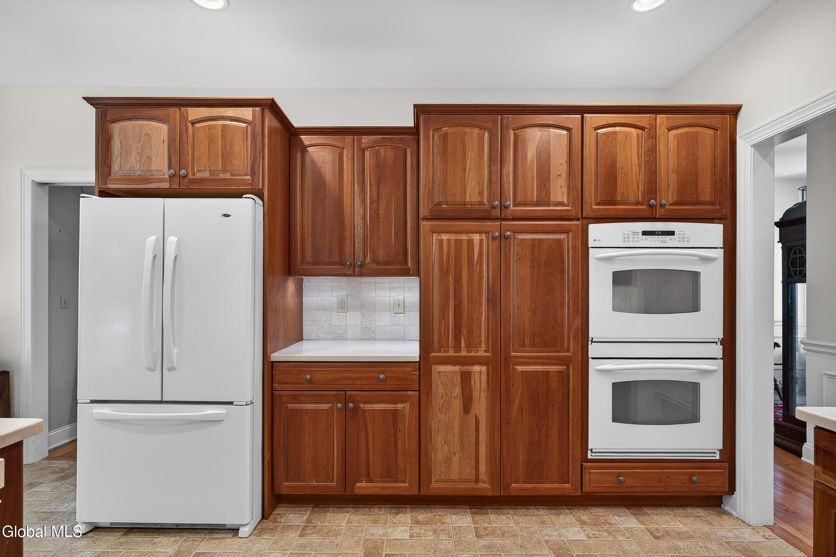 76 Journey Lane Glenmont NY 12077