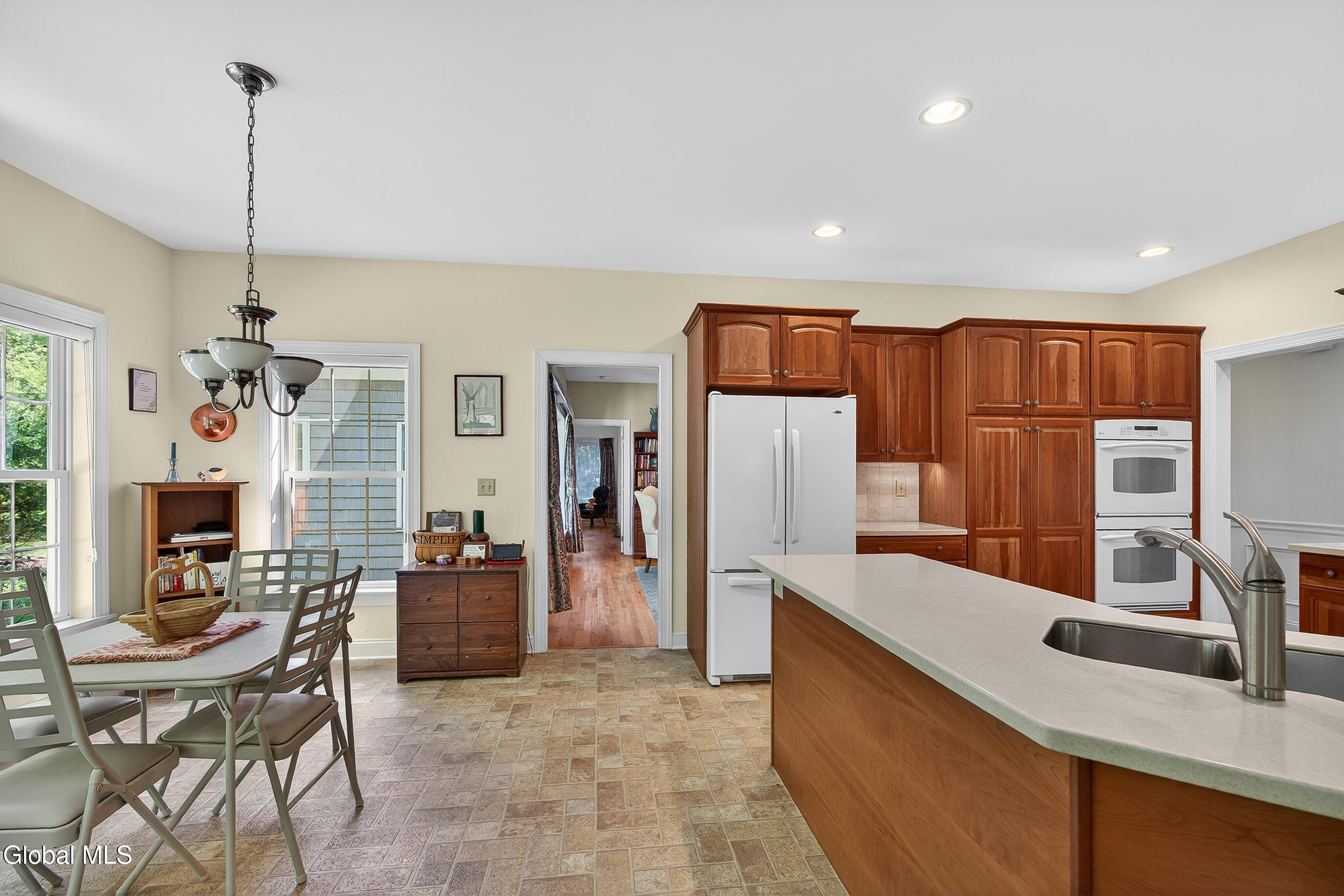 76 Journey Lane Glenmont NY 12077