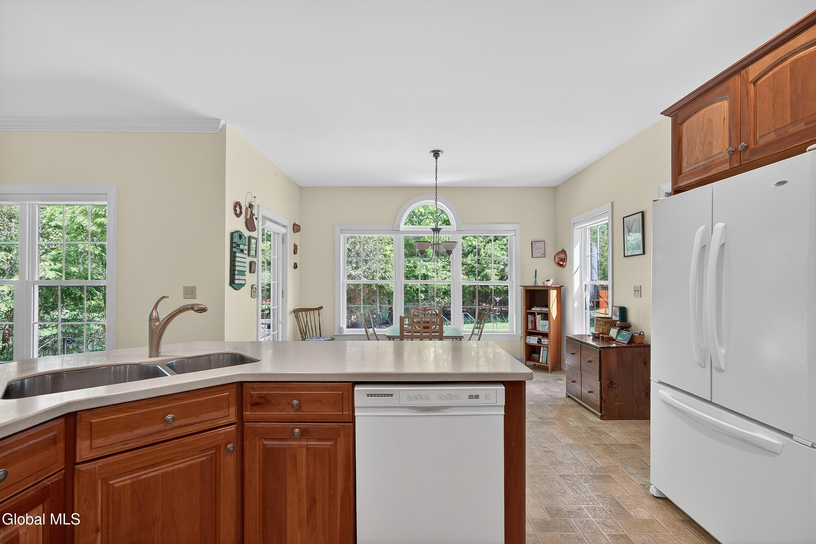76 Journey Lane Glenmont NY 12077