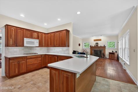 76 Journey Lane Glenmont NY 12077