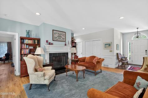 76 Journey Lane Glenmont NY 12077