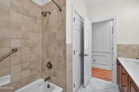 76 Journey Lane Glenmont NY 12077
