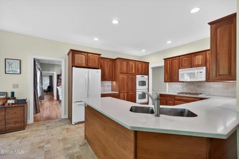 76 Journey Lane Glenmont NY 12077