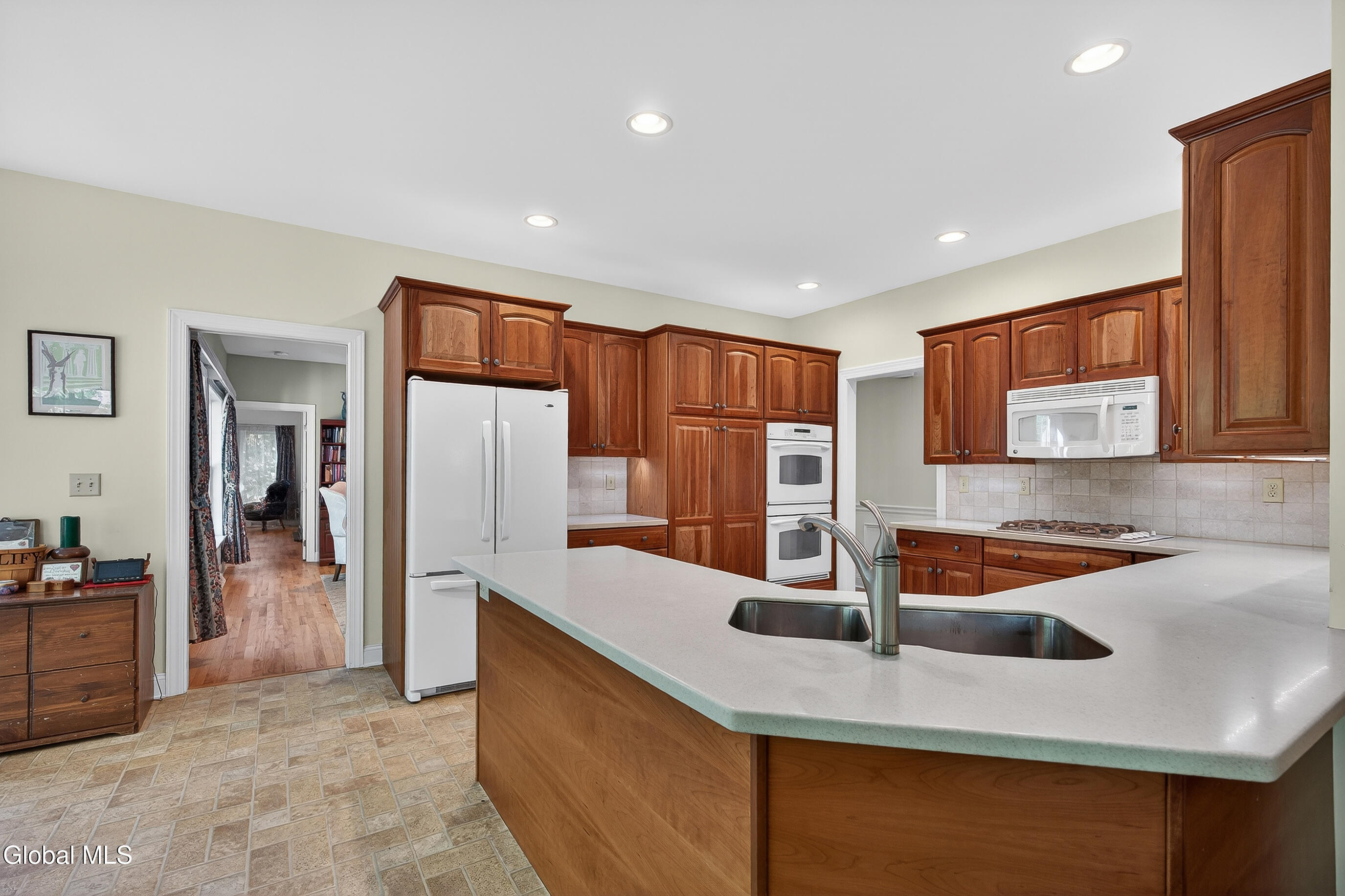 76 Journey Lane Glenmont NY 12077