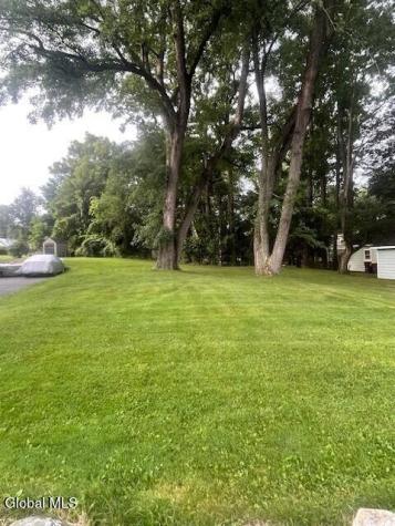 14 Glen Dr Drive Troy NY 12180