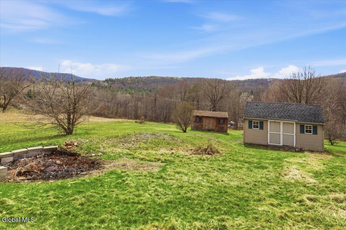 124 Mineral Springs Road Melrose NY 12121