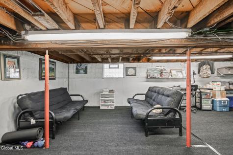 1176 Dean Street Schenectady NY 12309