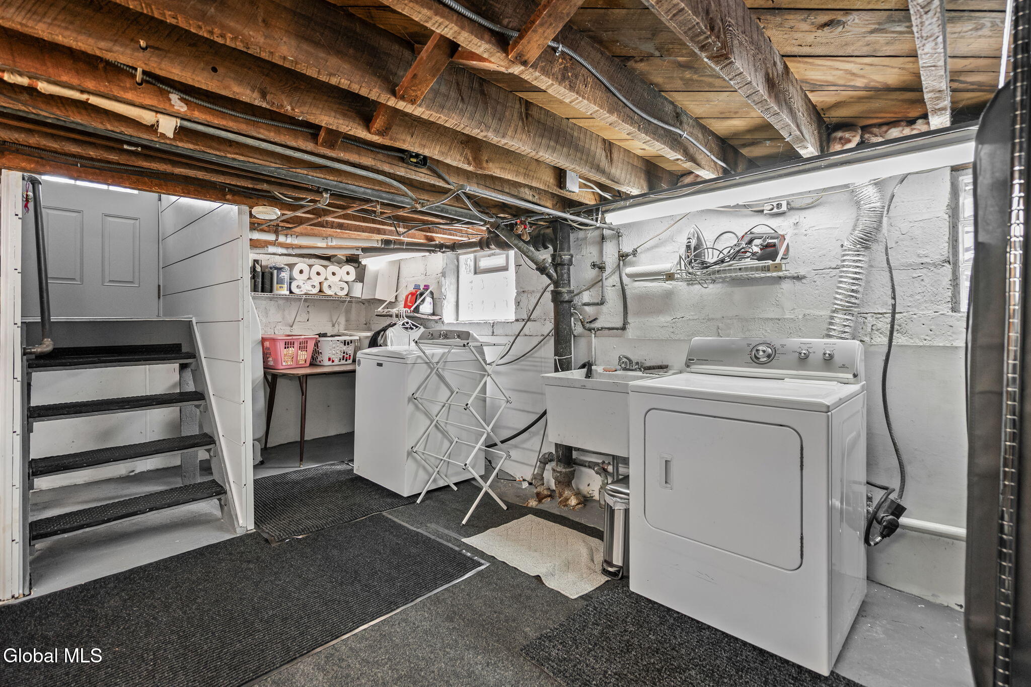 1176 Dean Street Schenectady NY 12309