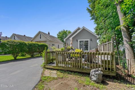 1176 Dean Street Schenectady NY 12309