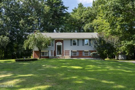 24 Garden Drive Clifton Park NY 12065