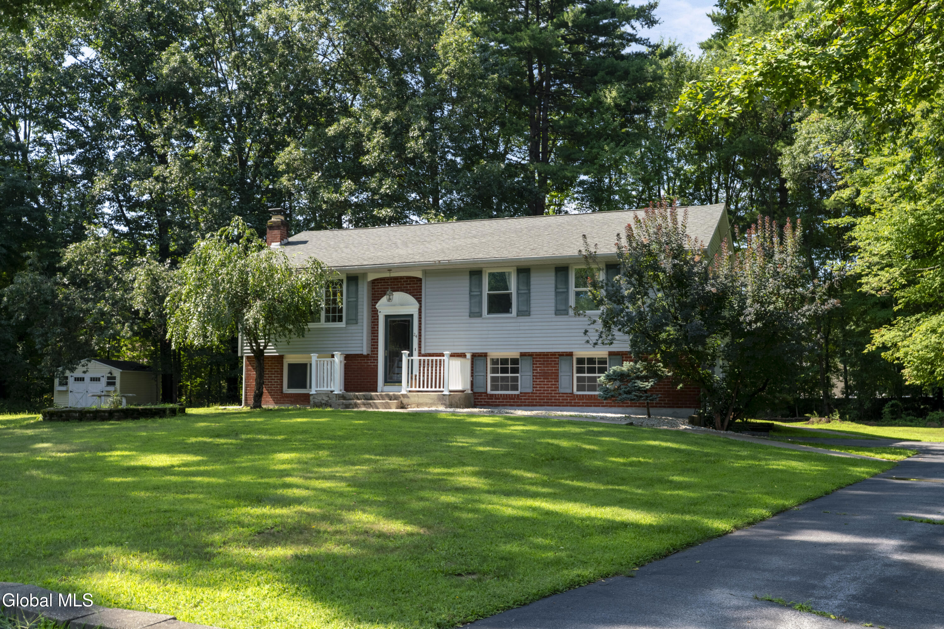 24 Garden Drive Clifton Park NY 12065