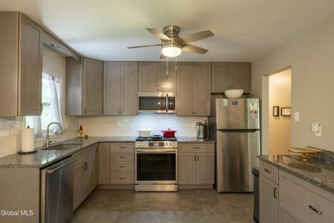 24 Garden Drive Clifton Park NY 12065
