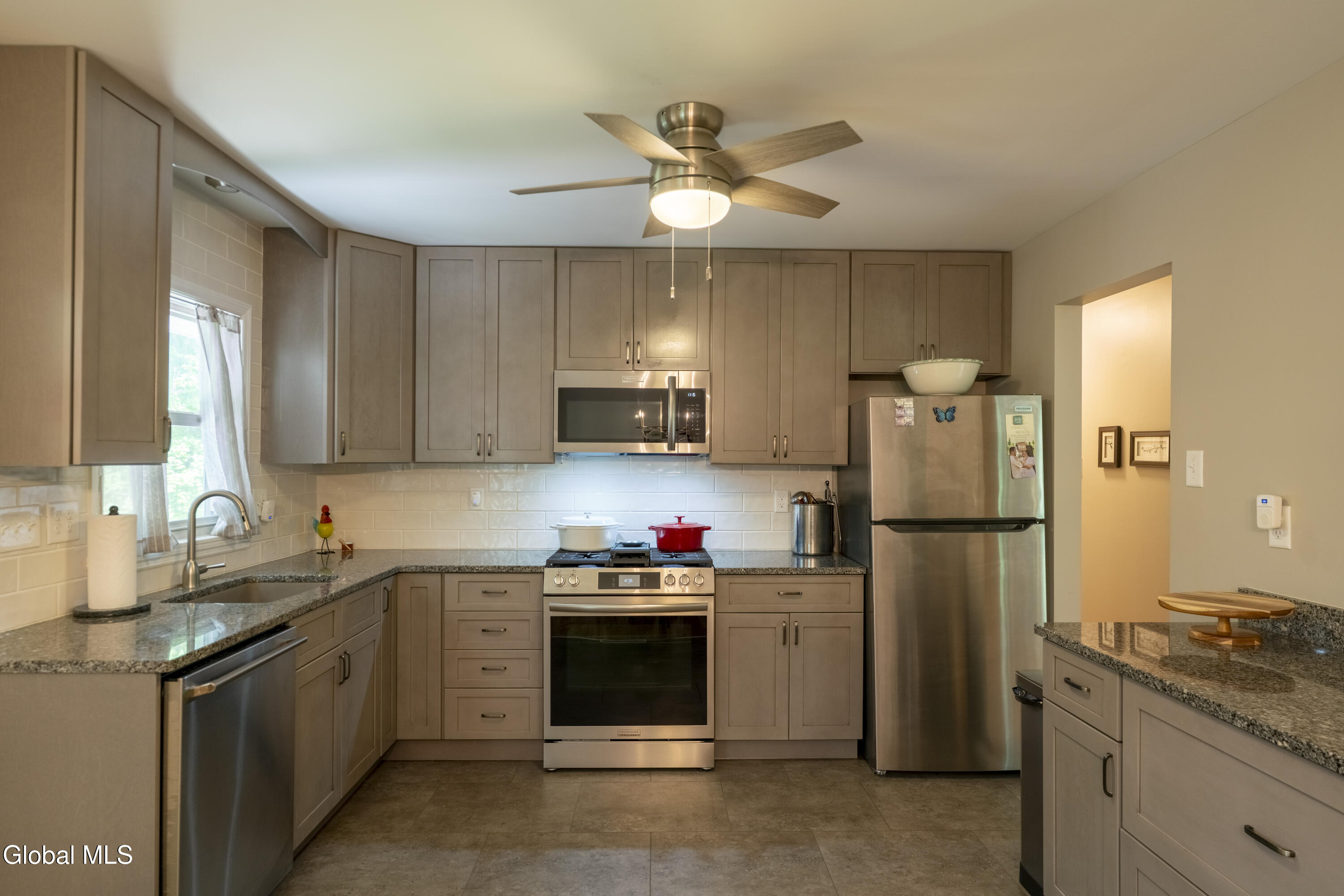 24 Garden Drive Clifton Park NY 12065