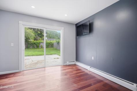 9 Mayhall Street Colonie NY 12205
