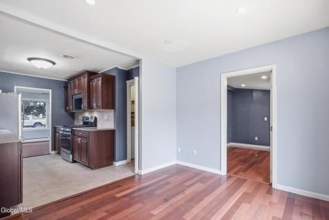 9 Mayhall Street Colonie NY 12205