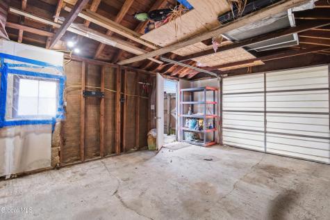 9 Mayhall Street Colonie NY 12205