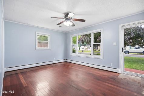 9 Mayhall Street Colonie NY 12205