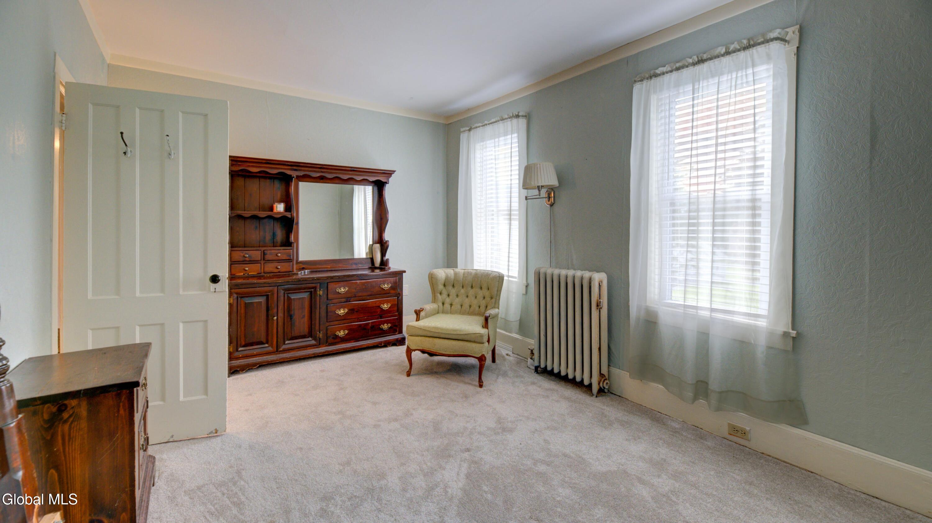 112 Pleasant Avenue Johnstown NY 12095