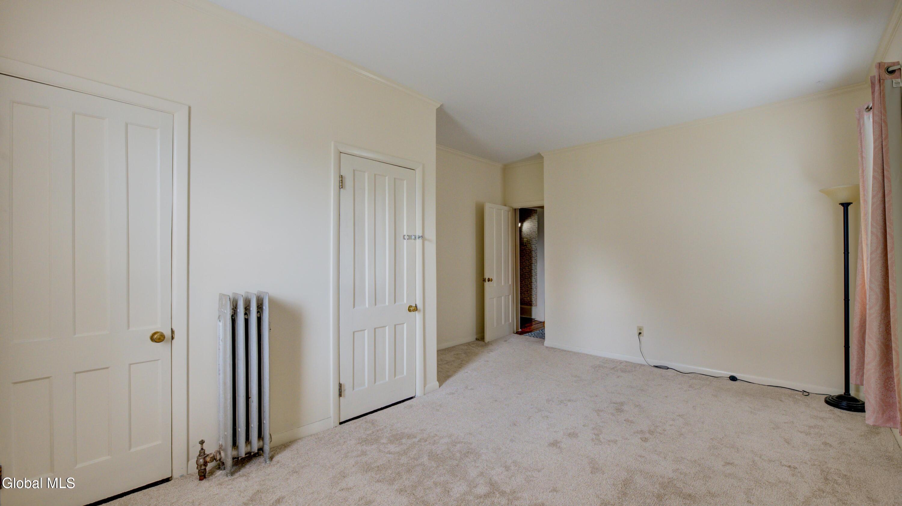 112 Pleasant Avenue Johnstown NY 12095