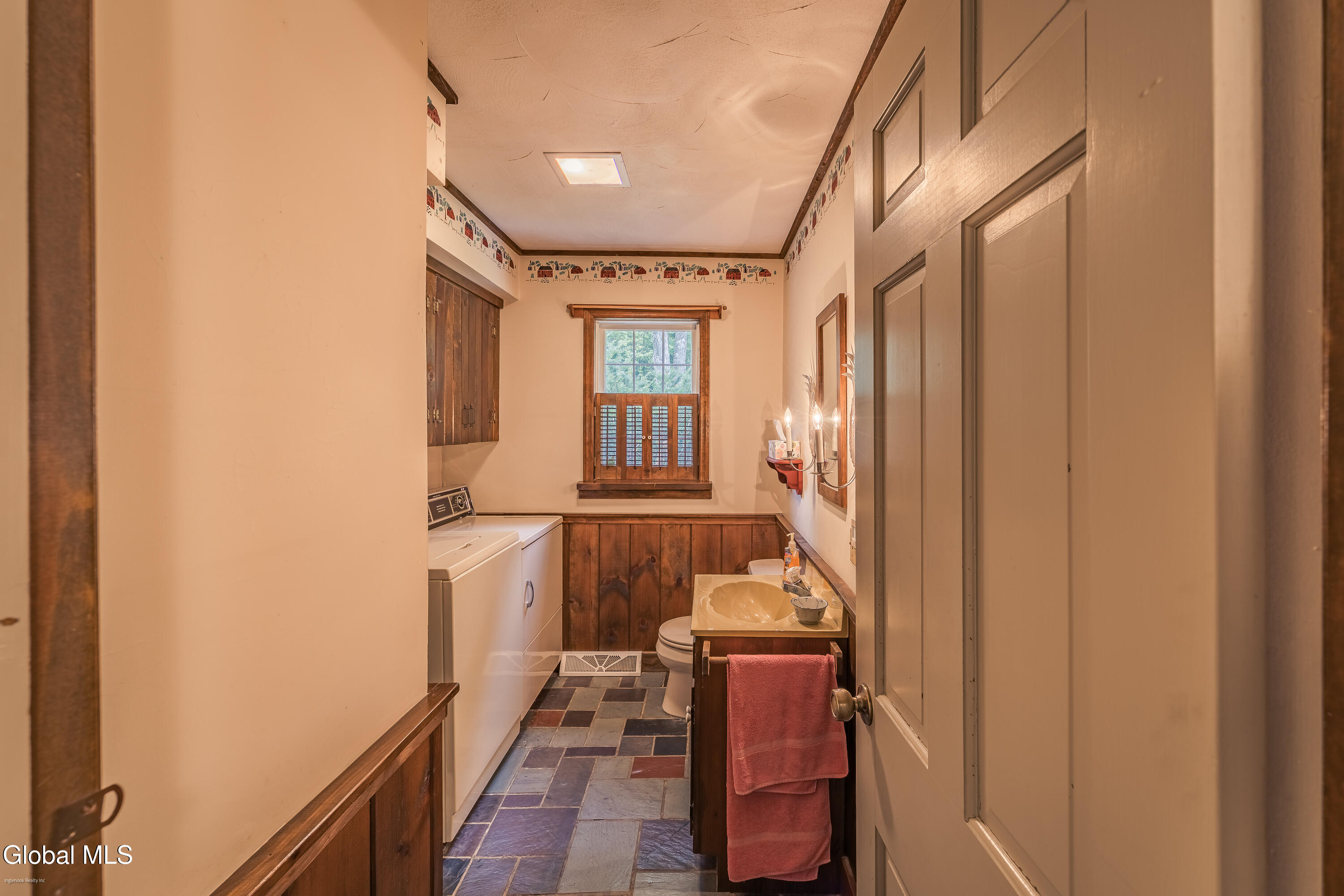 2041 Cook Road Ballston Lake NY 12019