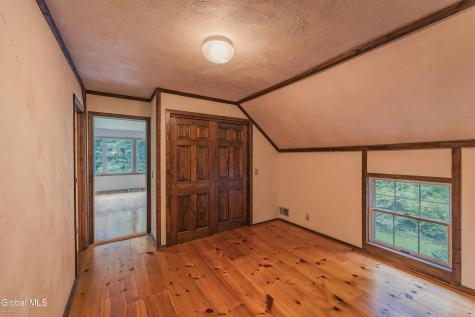 2041 Cook Road Ballston Lake NY 12019