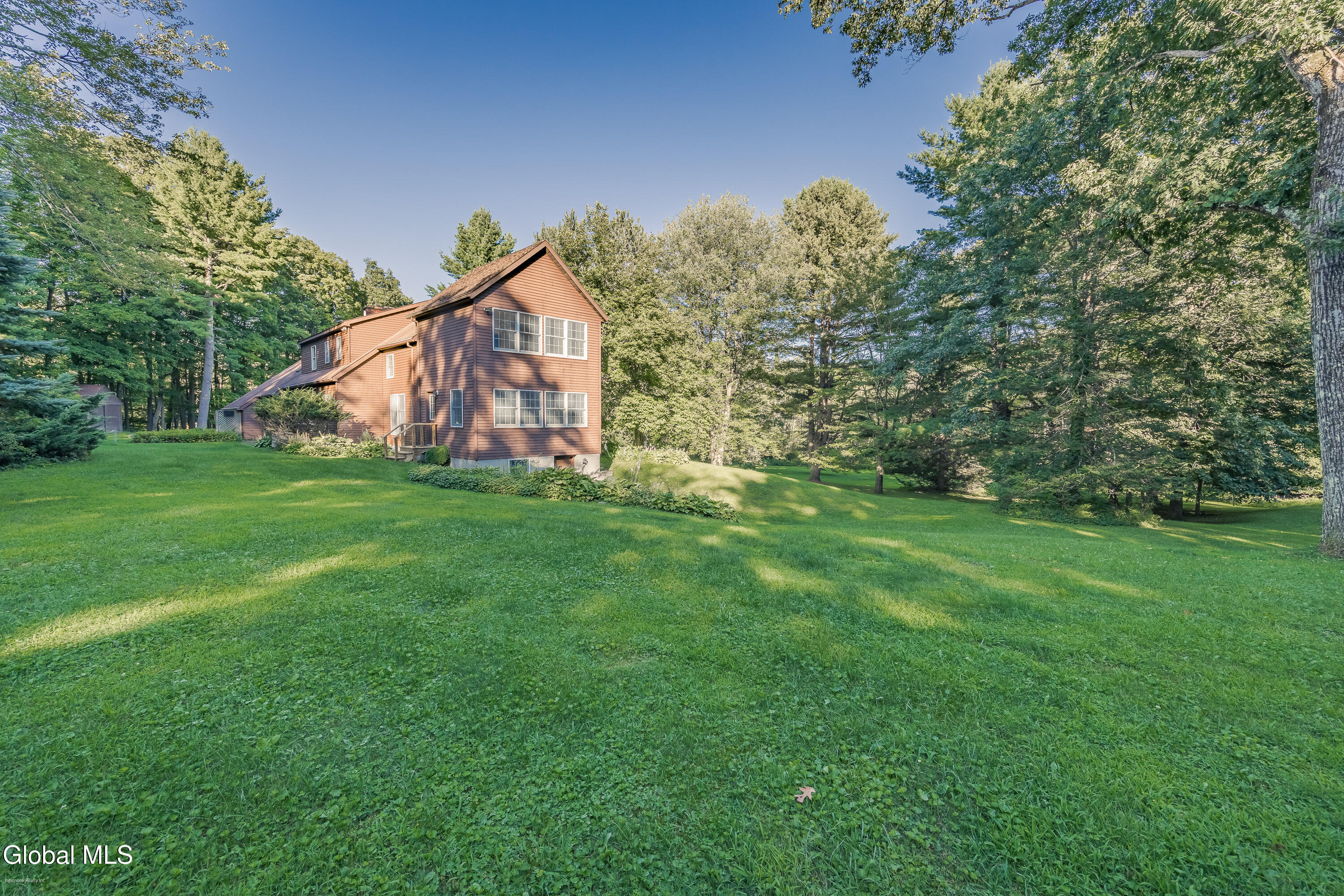 2041 Cook Road Ballston Lake NY 12019