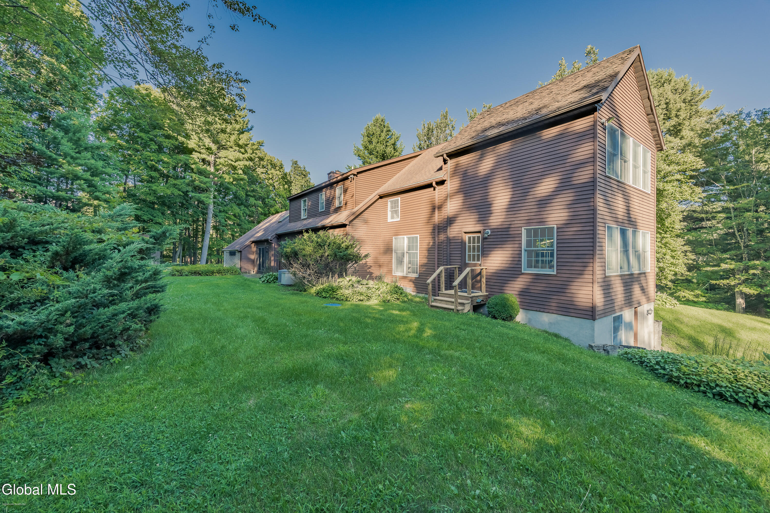 2041 Cook Road Ballston Lake NY 12019