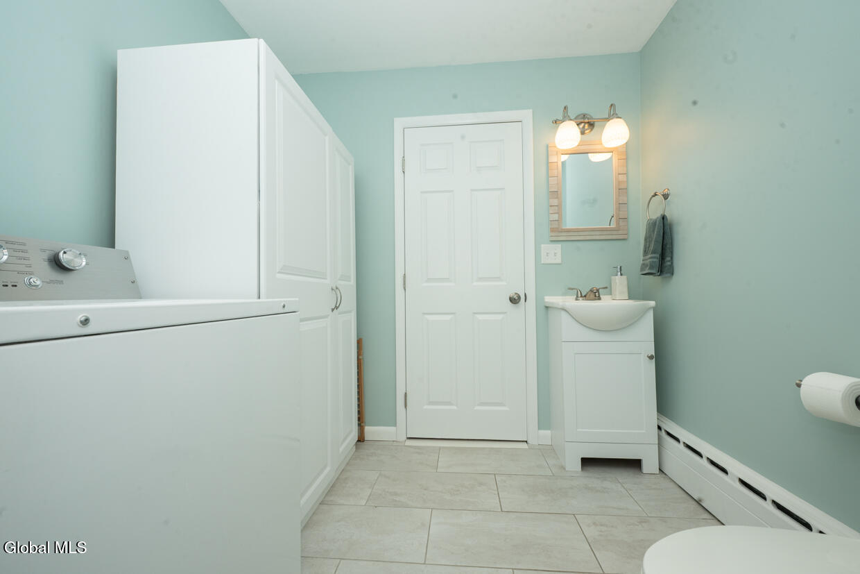 217 Middletown Road Waterford NY 12188
