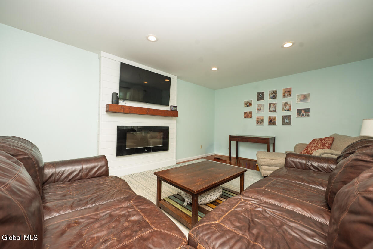 217 Middletown Road Waterford NY 12188