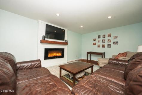 217 Middletown Road Waterford NY 12188