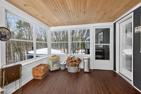 55 Country Colony Road Queensbury NY 12804