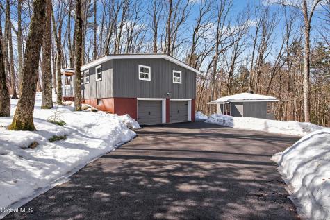 55 Country Colony Road Queensbury NY 12804