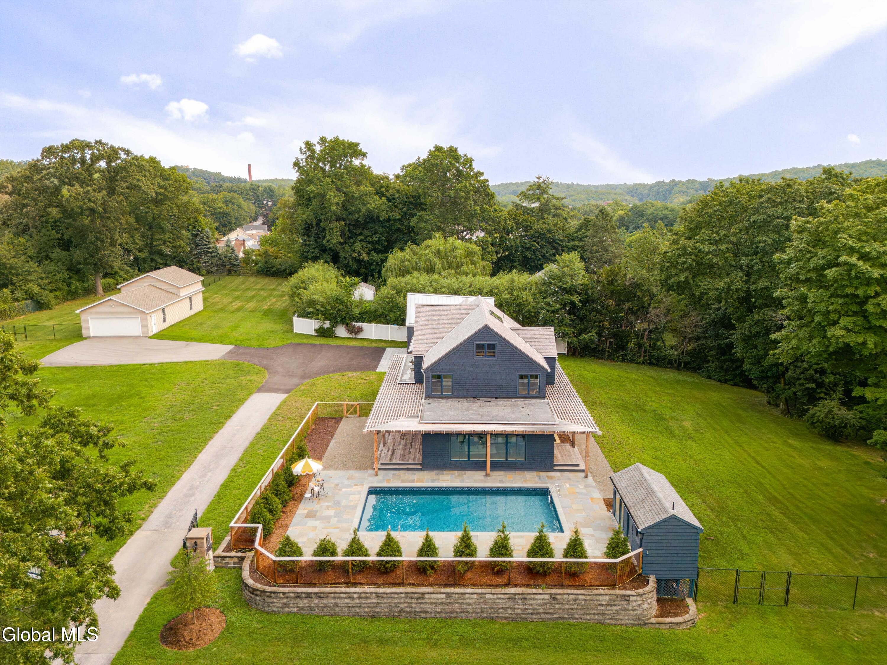 20 Dallis Place Beacon NY 12508