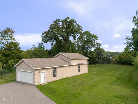 20 Dallis Place Beacon NY 12508