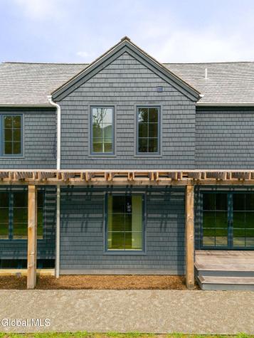 20 Dallis Place Beacon NY 12508