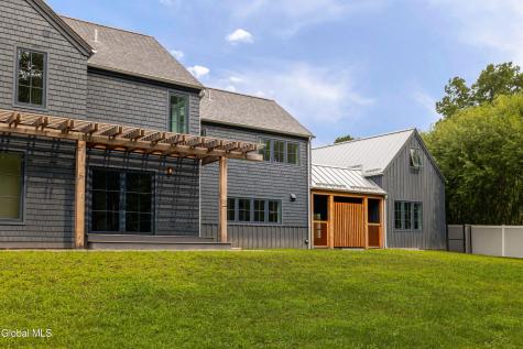 20 Dallis Place Beacon NY 12508