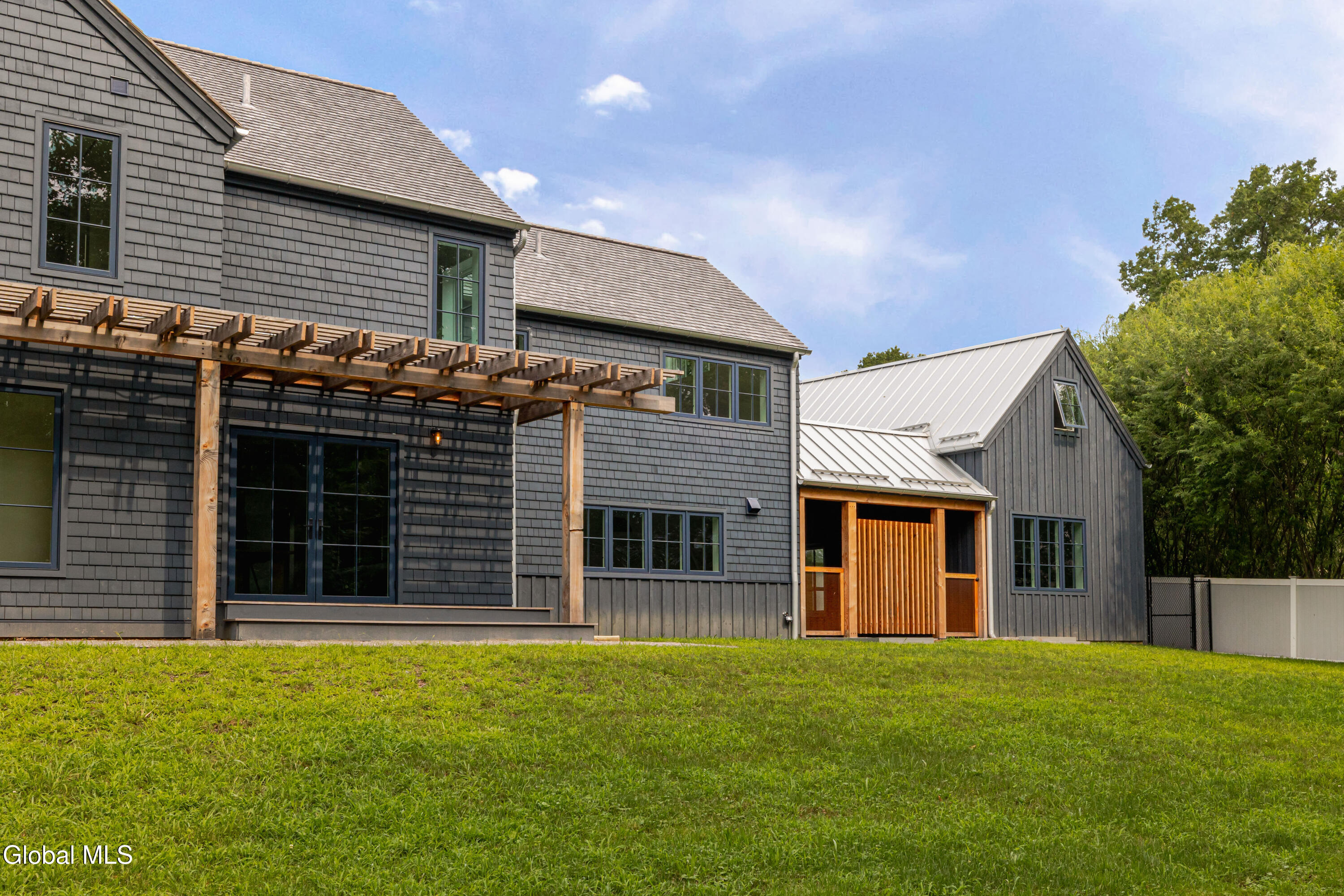 20 Dallis Place Beacon NY 12508