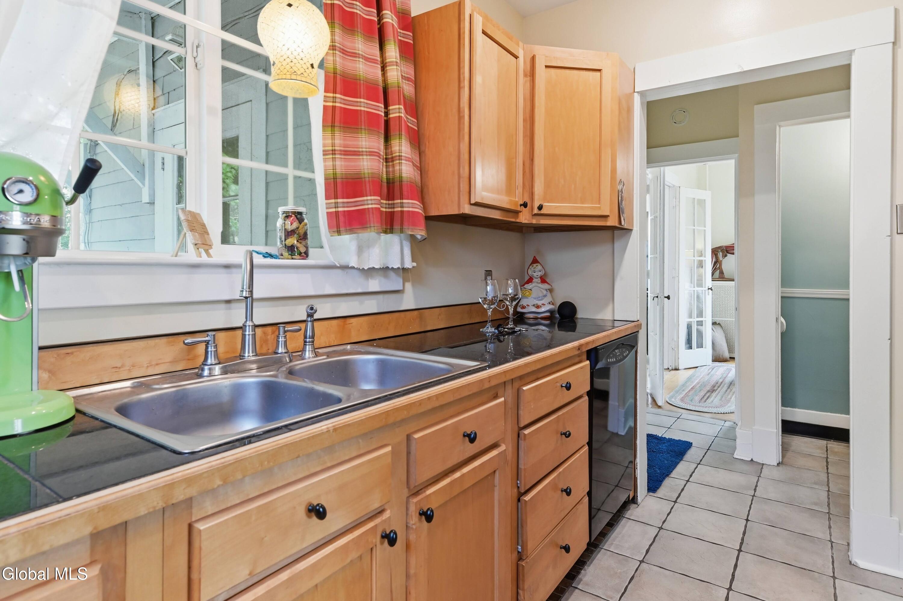 775 Central Parkway Schenectady NY 12309