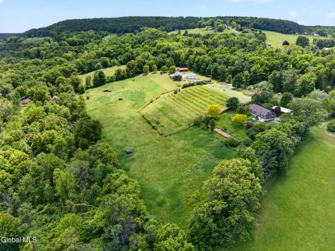 146 Biechman Road Ravena NY 12143