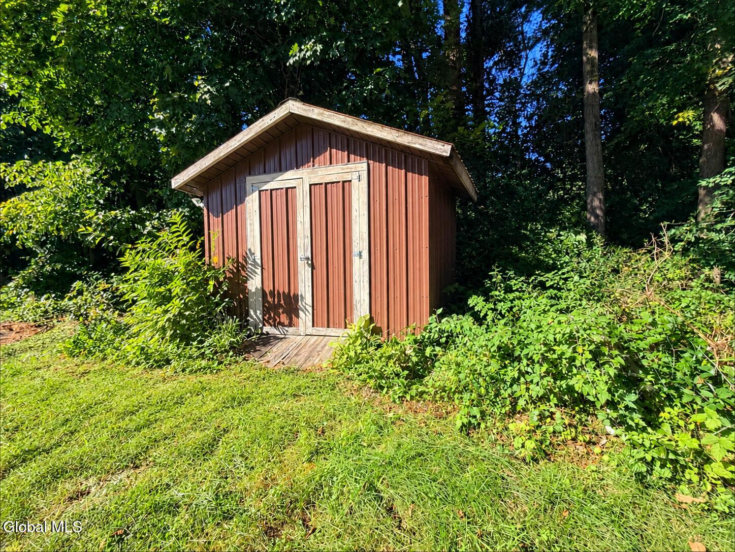 124 W State St Extension Gloversville NY 12078