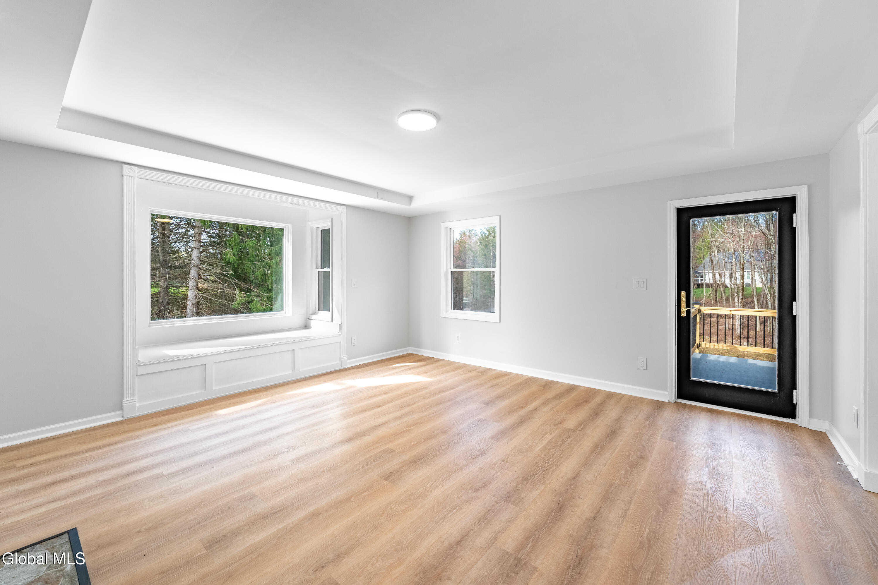 14 Fiddlers Lane Averill Park NY 12018