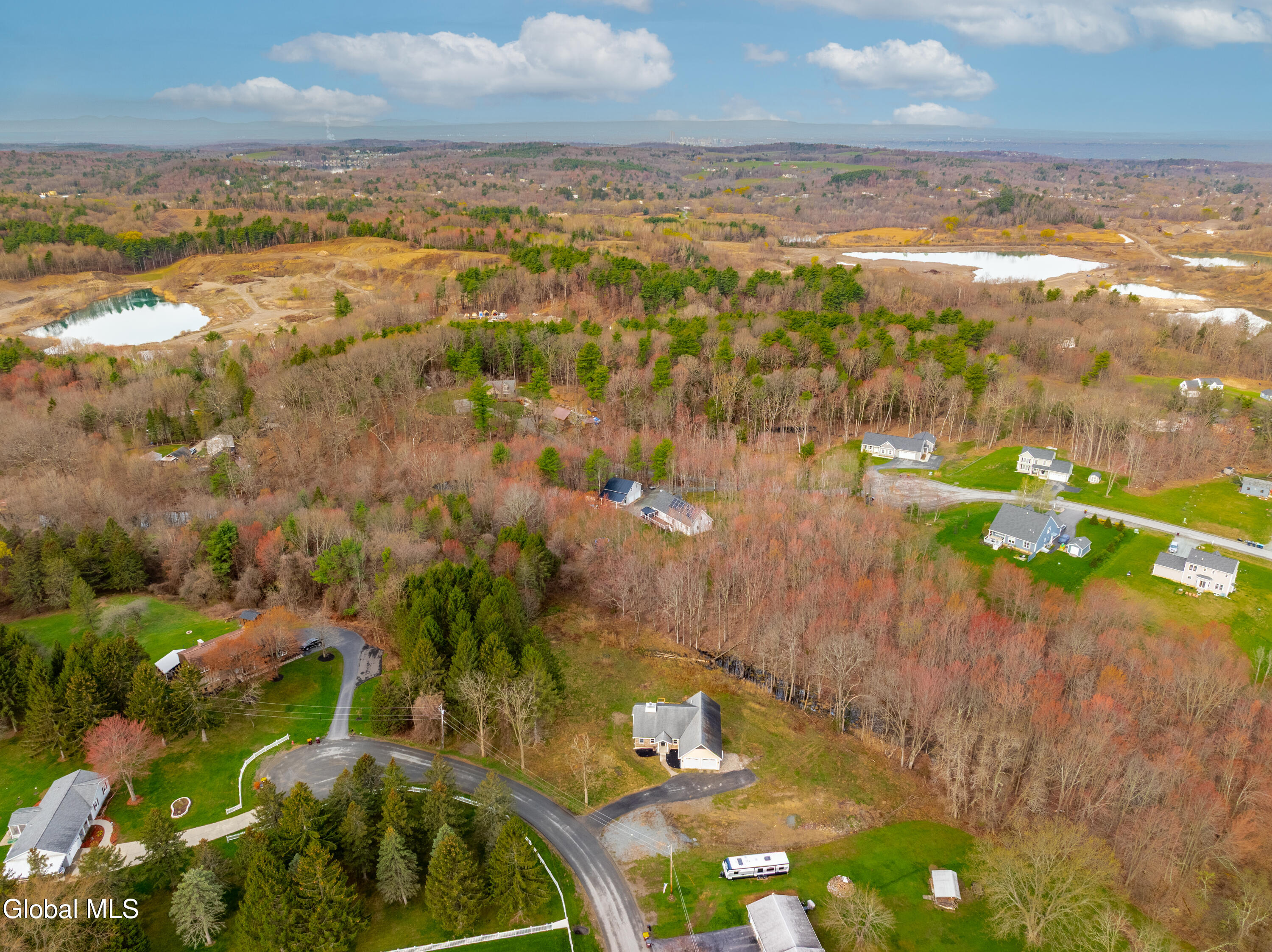 14 Fiddlers Lane Averill Park NY 12018