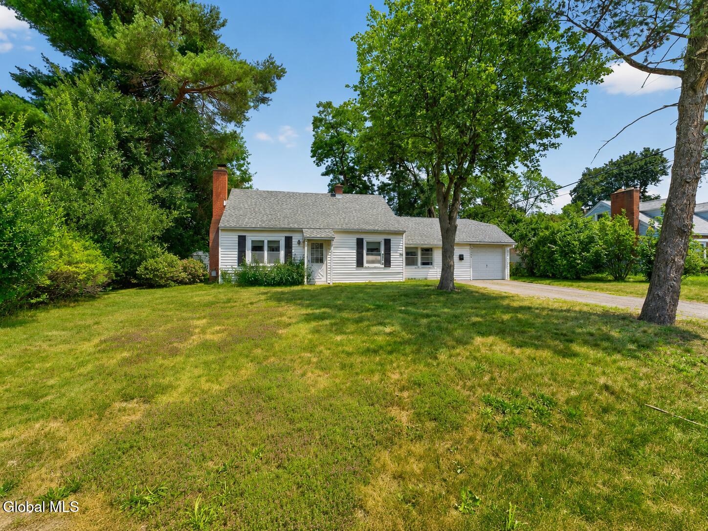 1048 Inner Drive Schenectady NY 12303