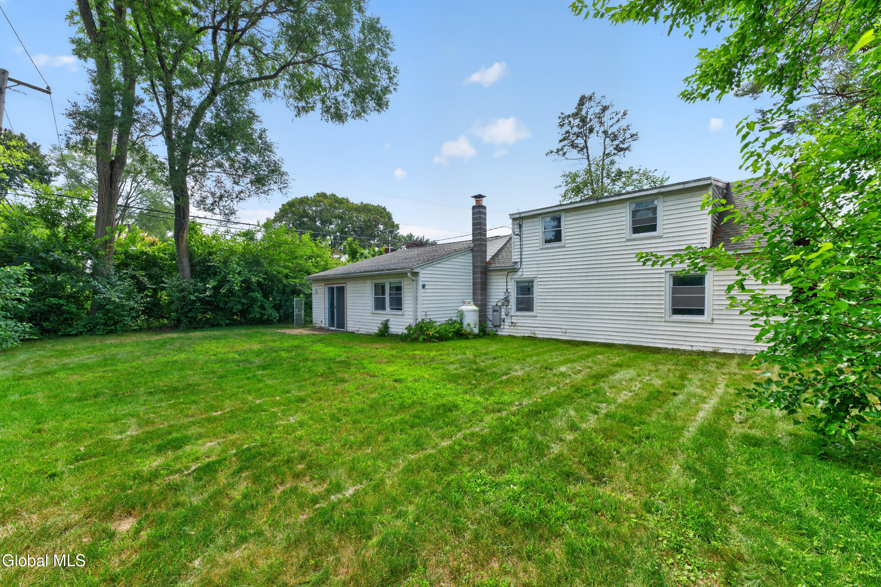 1048 Inner Drive Schenectady NY 12303