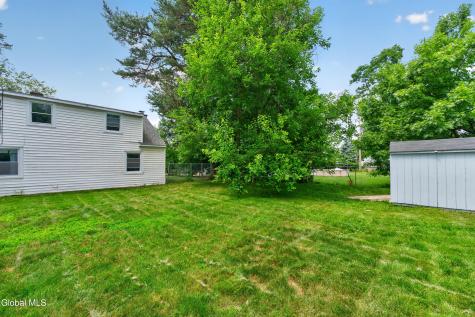 1048 Inner Drive Schenectady NY 12303