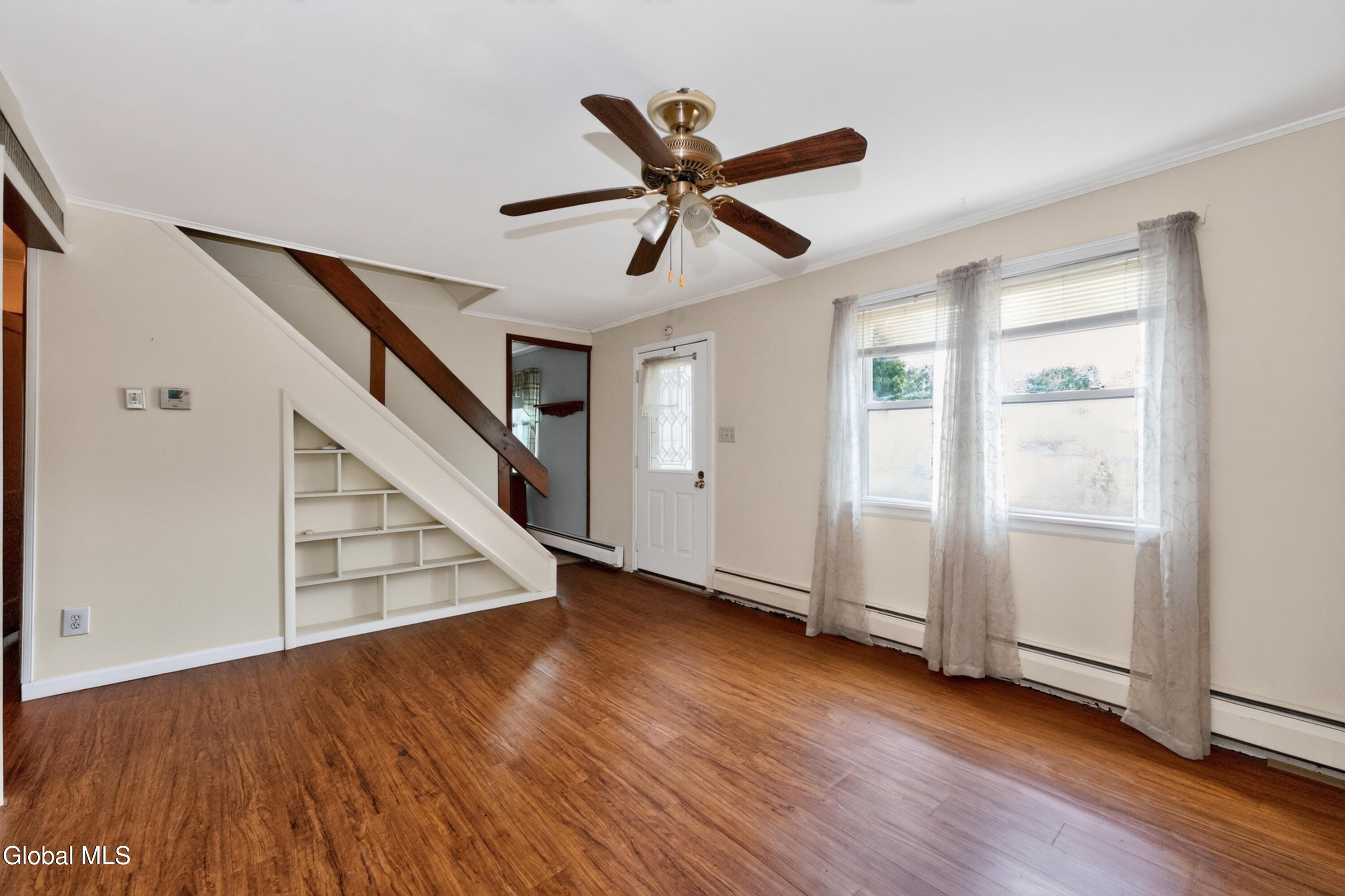 1048 Inner Drive Schenectady NY 12303